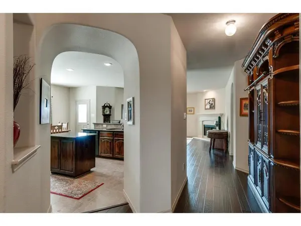 4624 Lazy Oaks Street, Fort Worth, TX 76244