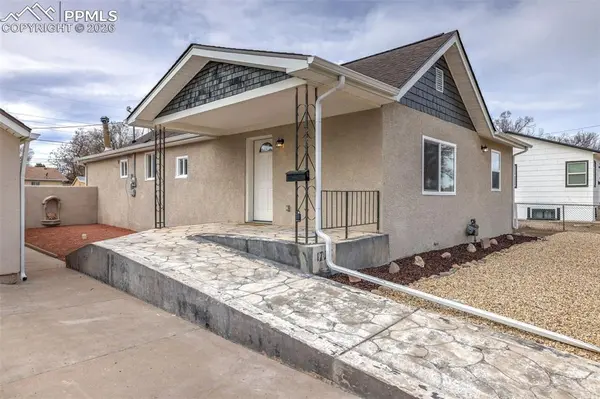 1725 Brown AVE, Pueblo, CO 81004