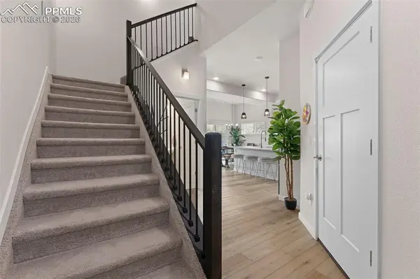 5826 Villa Lorenzo DR, Colorado Springs, CO 80919