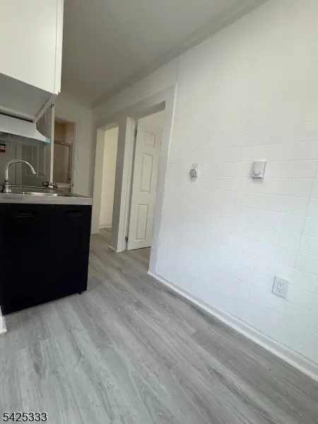 124 Stone St #3, Newark City, NJ 07104