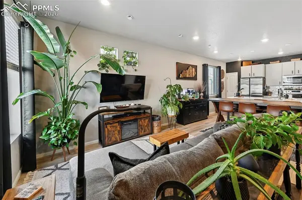 9240 Lytle GRV, Colorado Springs, CO 80927