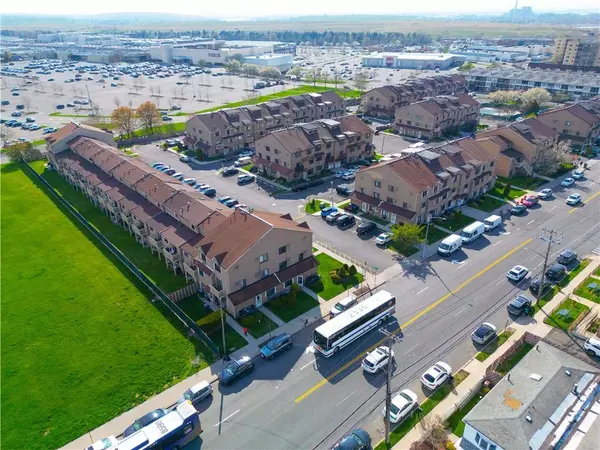 22 Gardenia LN #94, Staten  Island, NY 10314