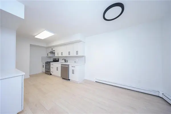 22 Gardenia LN #94, Staten  Island, NY 10314