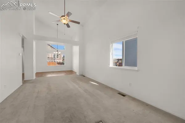 5101 Sweetgrass LN, Colorado Springs, CO 80922