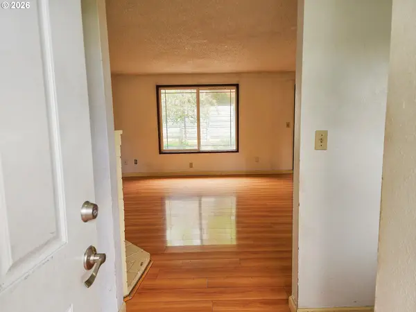 15714 SE 12TH ST, Vancouver, WA 98683