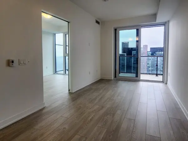 634 Church ST #4106, Toronto C08, ON M4Y 0G9