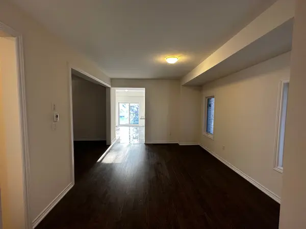 1220 Shankel RD, Oshawa, ON L1K 3G2