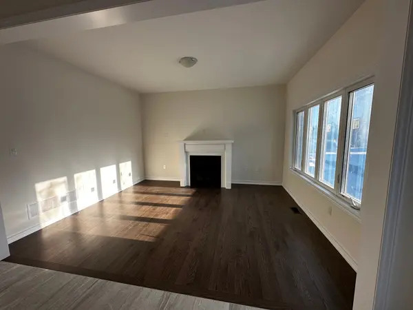 1220 Shankel RD, Oshawa, ON L1K 3G2