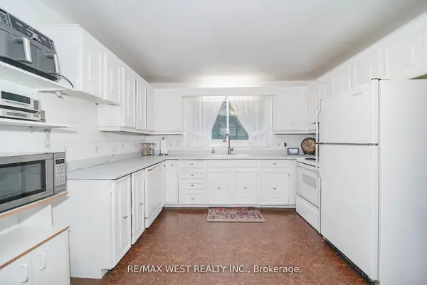 5949 Concession 6 RD, Uxbridge, ON L9P 0L6