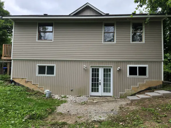 802 Cedarvale DR #Basement, Innisfil, ON L9S 4L4