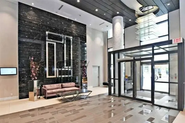 9201 Yonge ST #908, Richmond Hill, ON L4C 6Z2