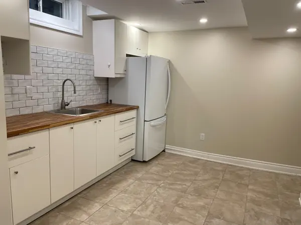 41 Couperthwaite CRES, Markham, ON L3R 6N4