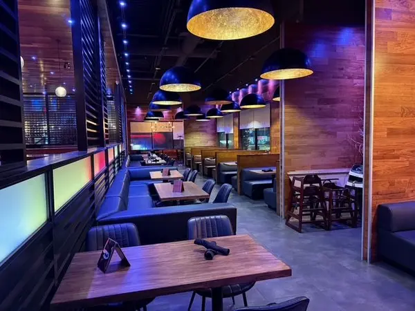 336 Bayfield ST, Barrie, ON L4M 3B9