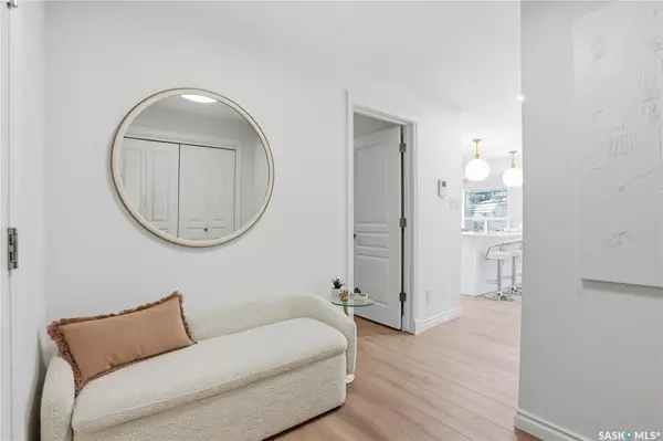 619 Saskatchewan CRESCENT W #111, Saskatoon, SK S7M 0A5