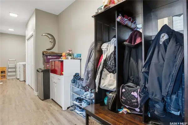 4202 Green Olive WAY E, Regina, SK S4V 1P8