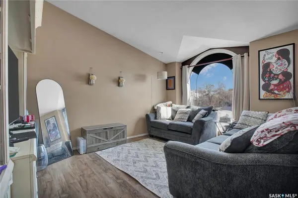 319 Crystal WAY, Warman, SK S0K 4S0