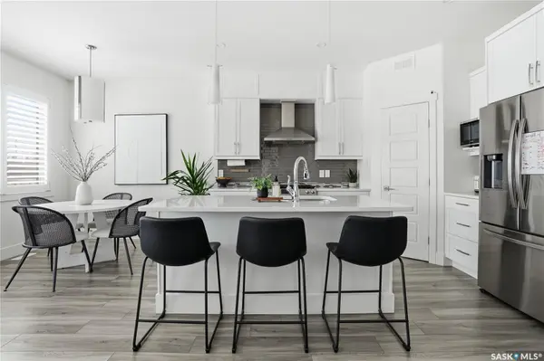 1037 Maplewood DRIVE, Moose Jaw, SK S6J 0E4