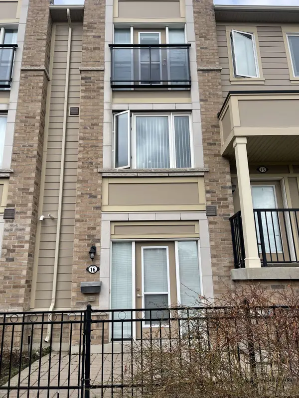 3135 Boxford CRES #16, Mississauga, ON L5M 0X1