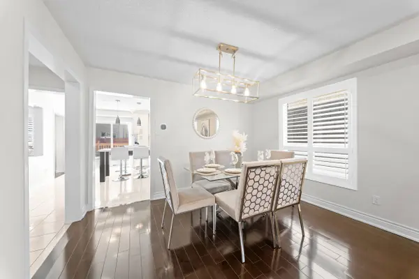 16 Newark WAY #Main/Upper, Brampton, ON L7A 2V1