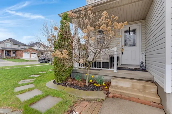 115 Sweeney CRES, Cambridge, ON N3C 4H9