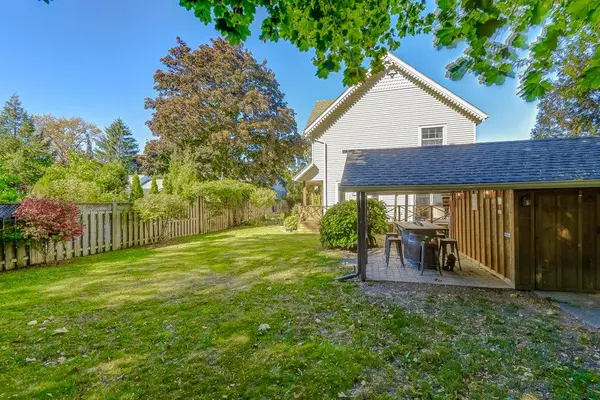 514 King ST, Niagara-on-the-lake, ON L0S 1J0