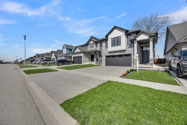 1060 Alberni RD, Woodstock, ON N4T 0E8