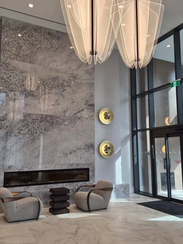 75 James ST S #818, Hamilton, ON L8P 2Y9