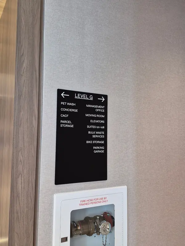 75 James ST S #818, Hamilton, ON L8P 2Y9