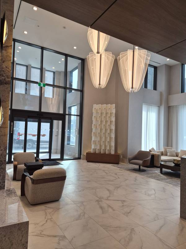 75 James ST S #818, Hamilton, ON L8P 2Y9