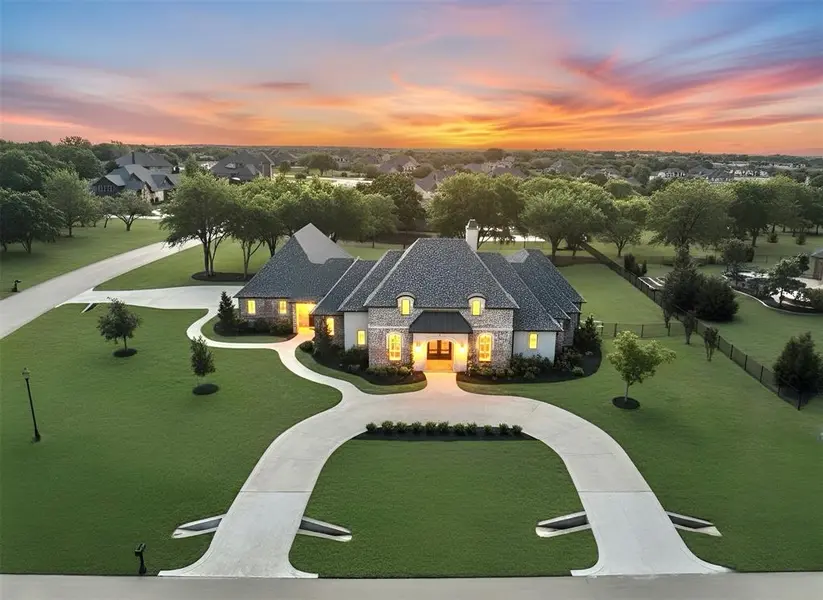 1805 Sunset Pointe, Cross Roads, TX 76227