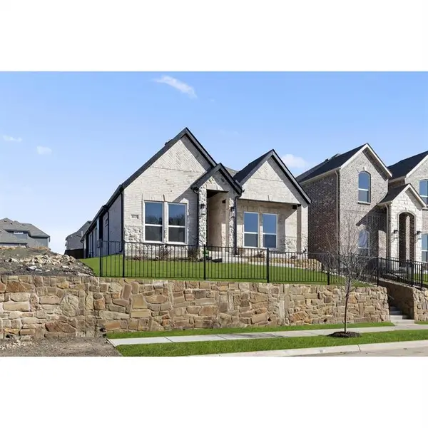 8113 Twin Creek Trail, Rowlett, TX 75089