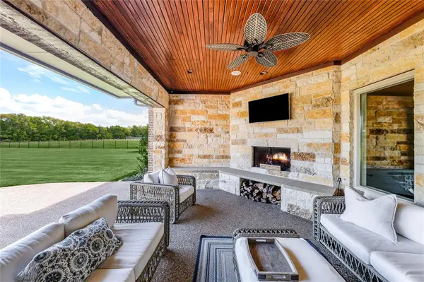 218 Tanner Creek Circle, Sunnyvale, TX 75182