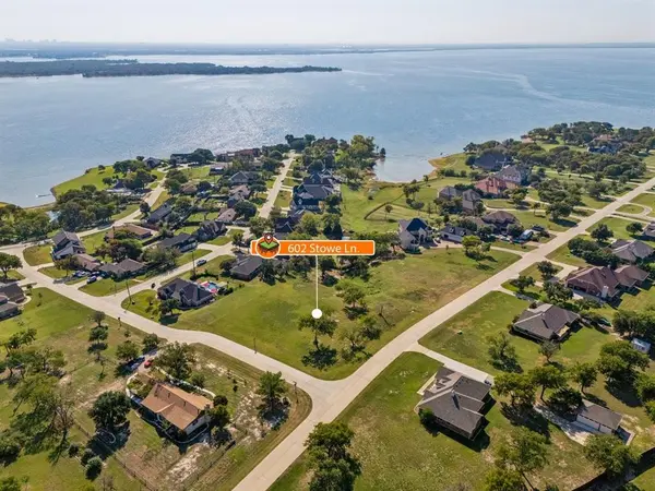 602 Stowe Lane, Lakewood Village, TX 75068