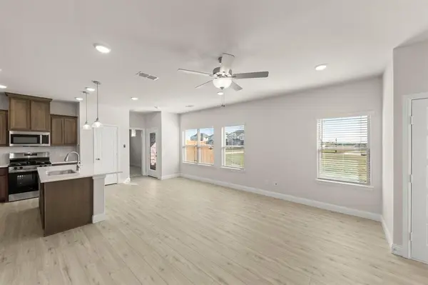 470 Dreamers Lane, Lavon, TX 75166