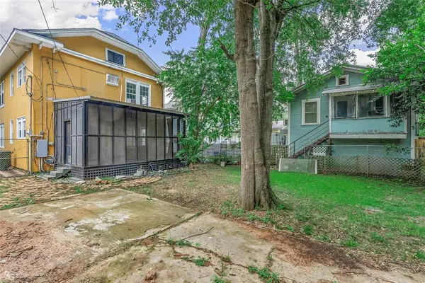 409 Forest Avenue, Shreveport, LA 71104