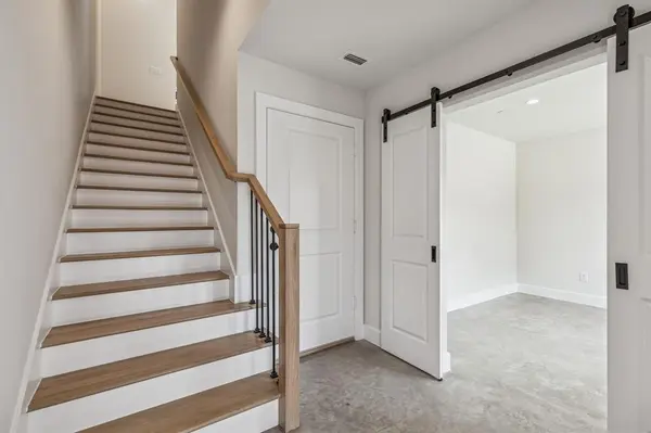 13900 Noel Road #203, Dallas, TX 75240