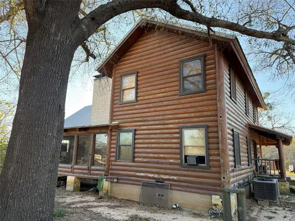 10857 County Road 4718, Larue, TX 75770