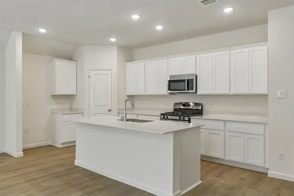 3887 Rose Hill Court, Denison, TX 75020