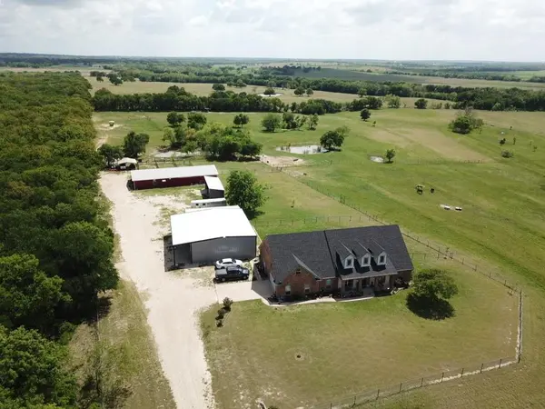 226 HCR 3321, Hubbard, TX 76648