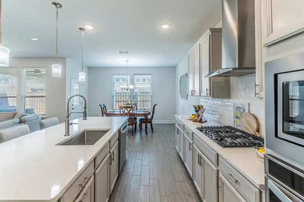 2758 Henson Lane, Garland, TX 75040