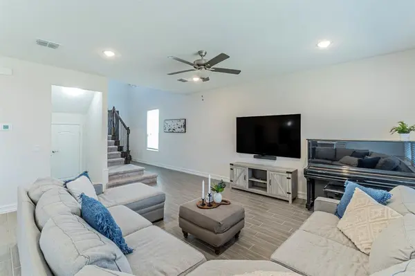 2758 Henson Lane, Garland, TX 75040