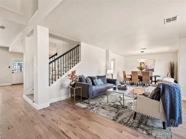 6709 Thornbury Drive, Plano, TX 75024