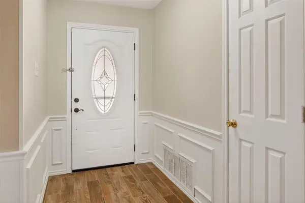 122 Camelot Drive, Weatherford, TX 76086