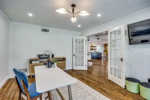 7148 Roundrock Road, Dallas, TX 75248