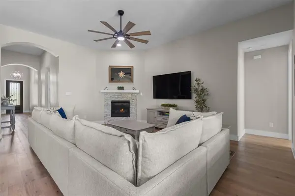 1517 Ranger Road, Aubrey, TX 76227