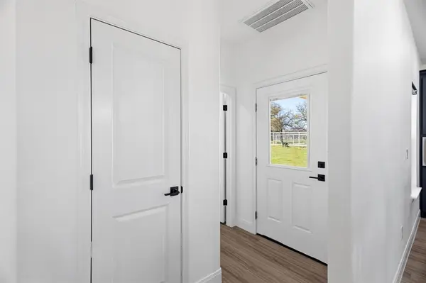 200 Walnut Street, Chico, TX 76431