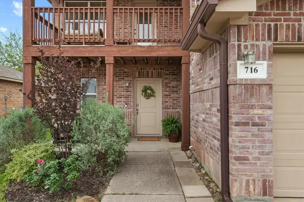 716 Margaret Drive, Mckinney, TX 75071