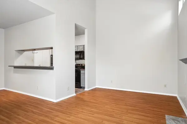 7340 Skillman Street #402, Dallas, TX 75231