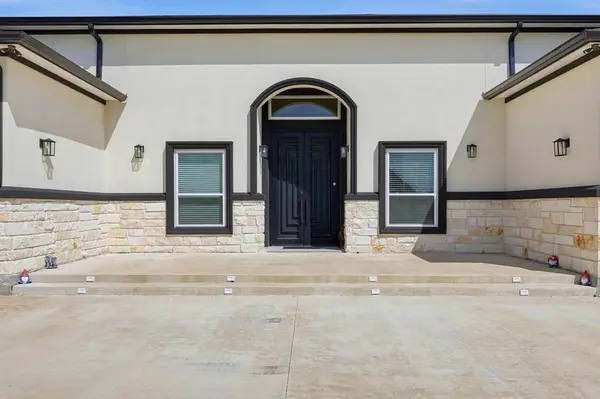 1401 Carter Drive, Royse City, TX 75189