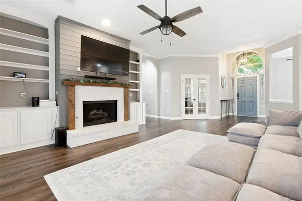 7305 Silverthorn Drive, Rowlett, TX 75089